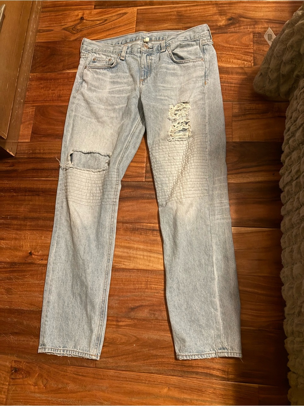 rag & bone JEAN Dre Moto Distressed Boyfriend Jeans Light Wash Size 28 (527)
